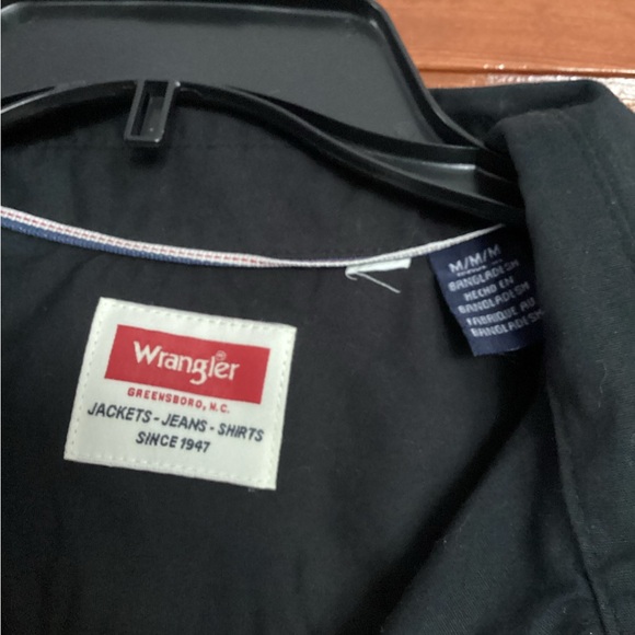 Wrangler Men's Navy Short Sleeve Shirt - Picture 6 of 6